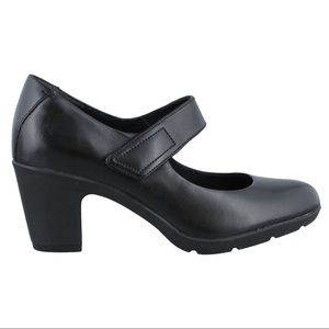 Women's Clarks, Lucette Lady Mid Heel Pump